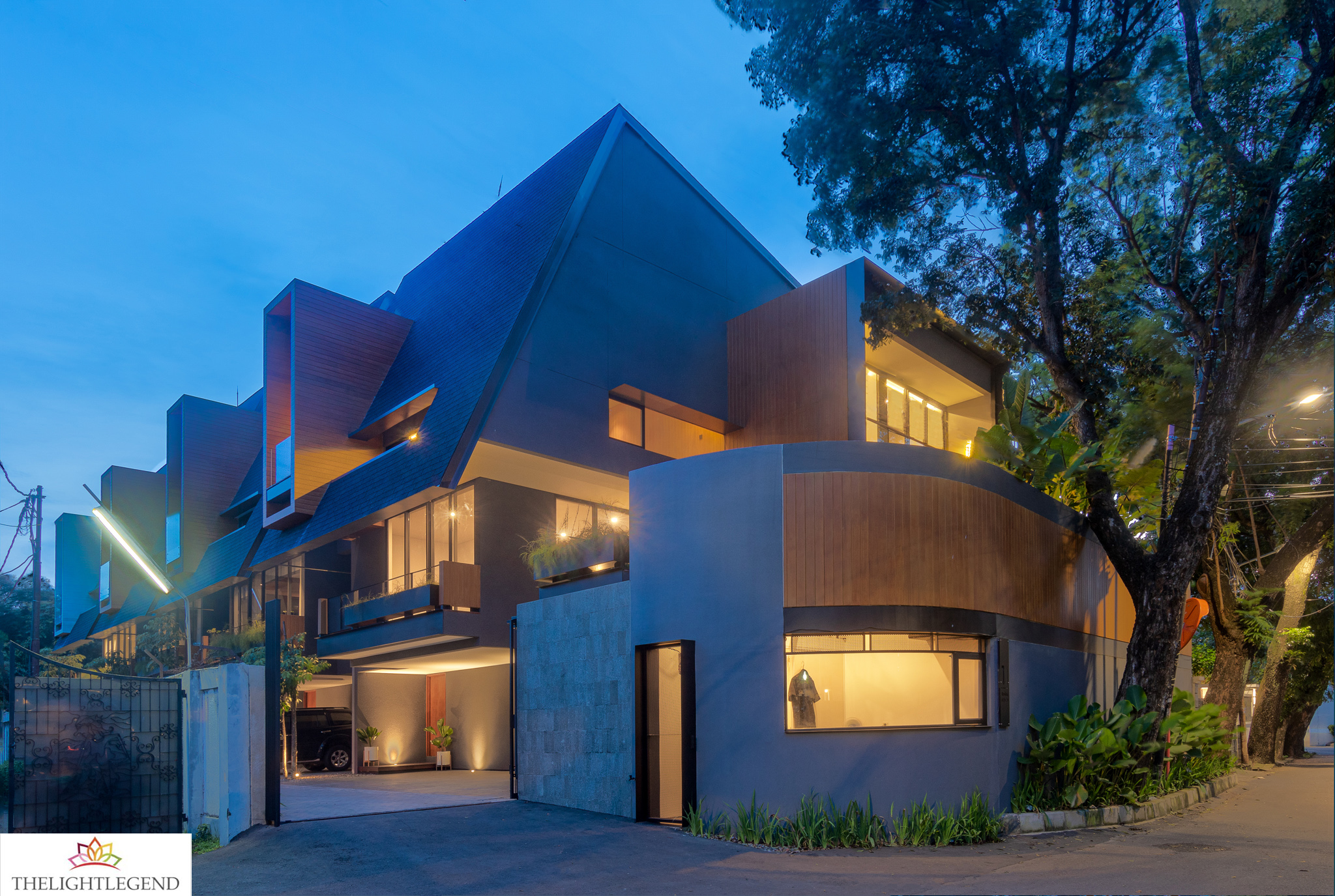 4 floors Luxury House with elevator Kemang Jakarta Selatan Part 2